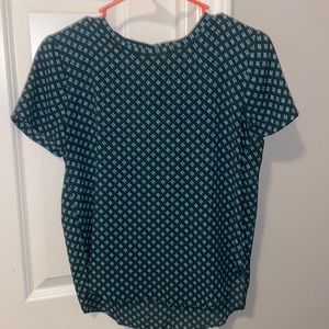 Like new green top!